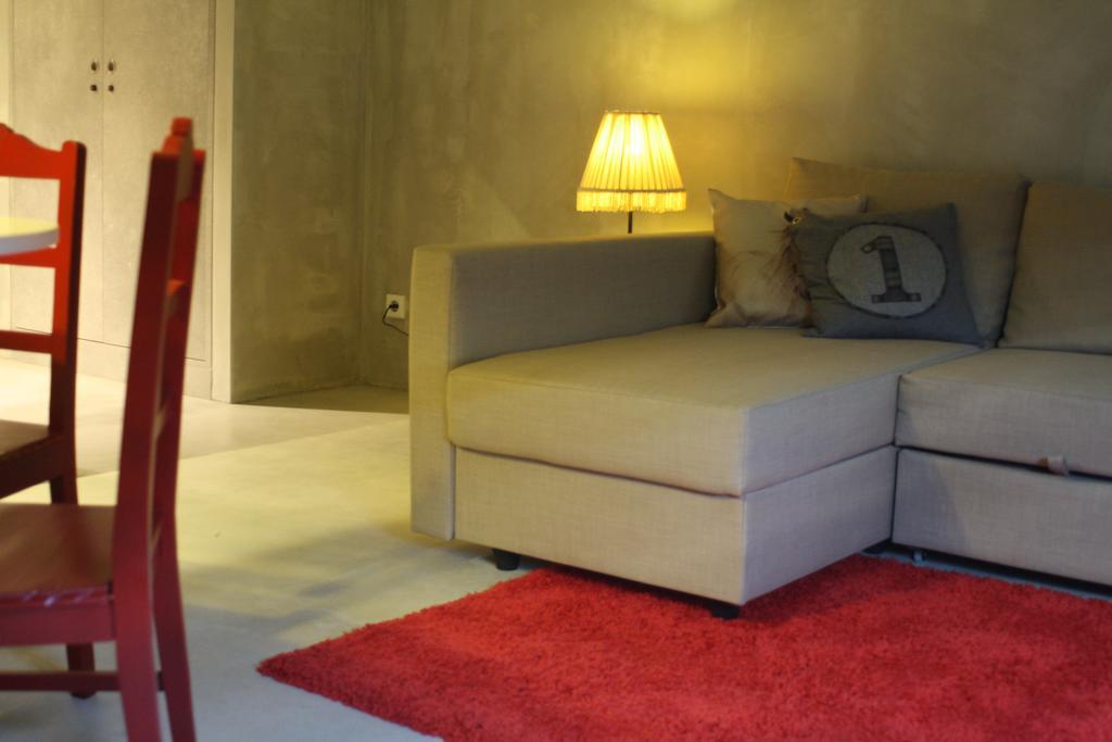 N1 Hostel Apartments And Suites Santarém الغرفة الصورة