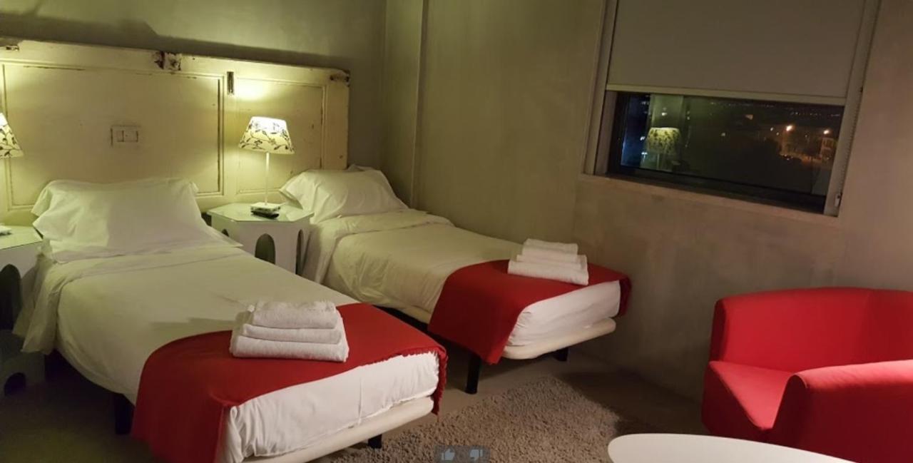 N1 Hostel Apartments And Suites Santarém المظهر الخارجي الصورة